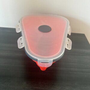 Ultimate Pizza Pack Storage Container  Red and Gray EUC